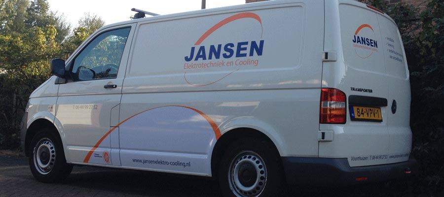 Coole jongens bij Jansen elektrotechniek en Cooling... dus een coole bus met reclame door van Veldhuizen Reclame!