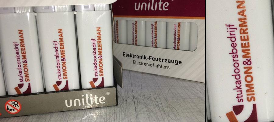 Simon &amp; Meerman Stukadoors (tampon) bedrukte aanstekers door van Veldhuizen Reclame.